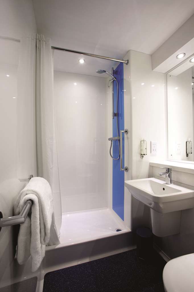 Travelodge Central Лестер Номер фото